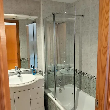 Apartment 1ª Linea Del Mar 2 2 Banos, Parking Subterraneo Incluido, Mascotas *